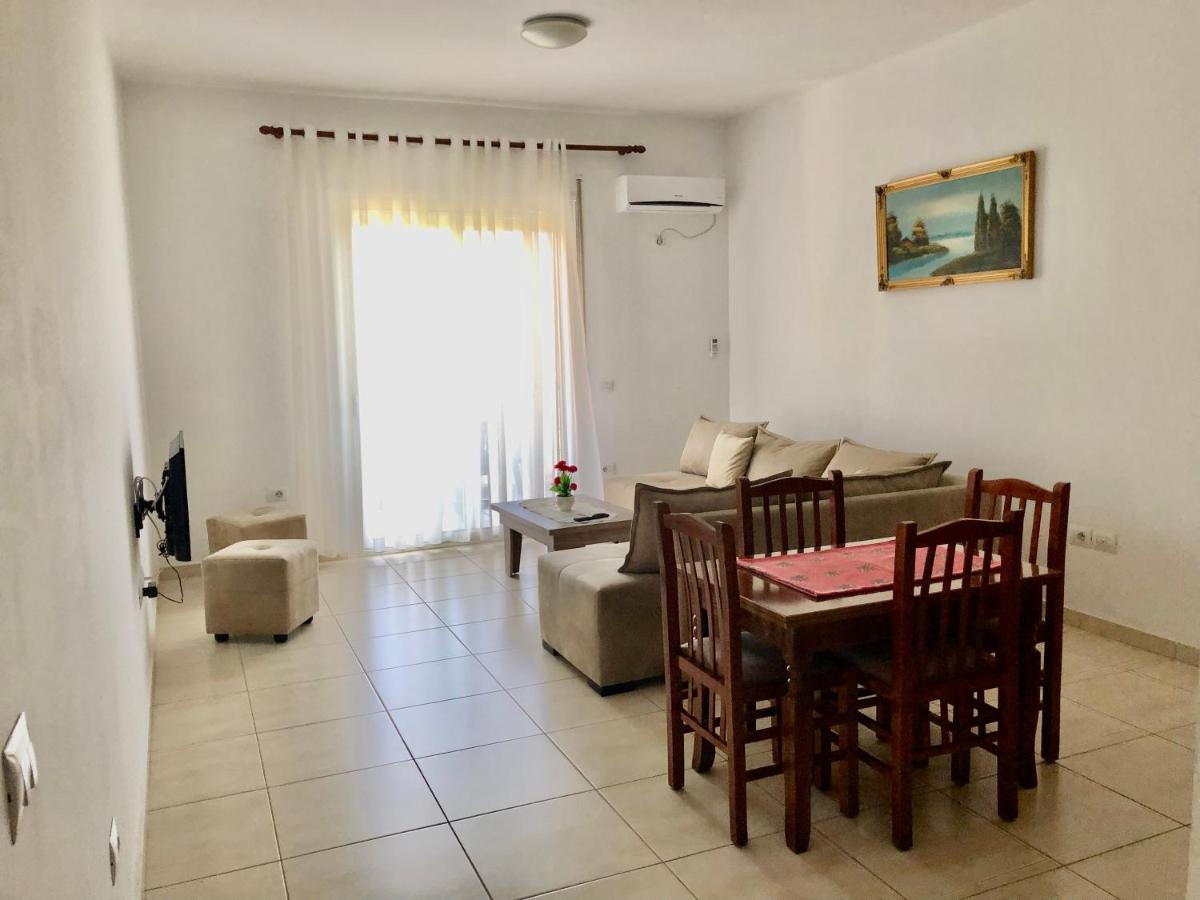 Appartamento Con Vista Mare Влёра Экстерьер фото